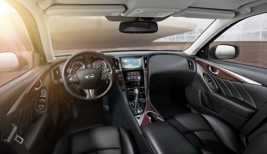  Infiniti Q50 2014 года  (фото 46 из 52)